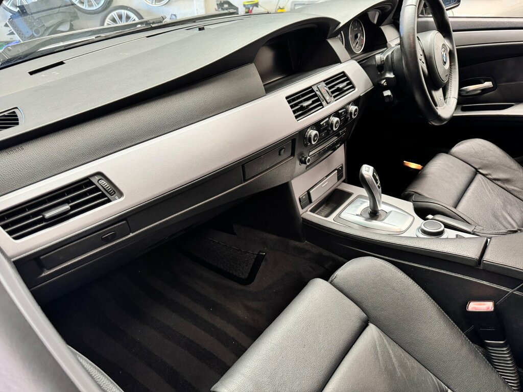 BMW 5 Series Saloon 3.0 530I M Sport Steptronic Euro 4 200 Grey #20
