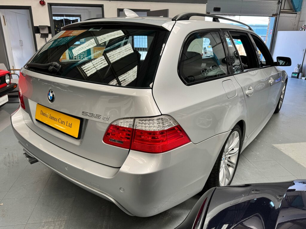 BMW 5 Series Saloon 3.0 530I M Sport Steptronic Euro 4 200 Grey #3