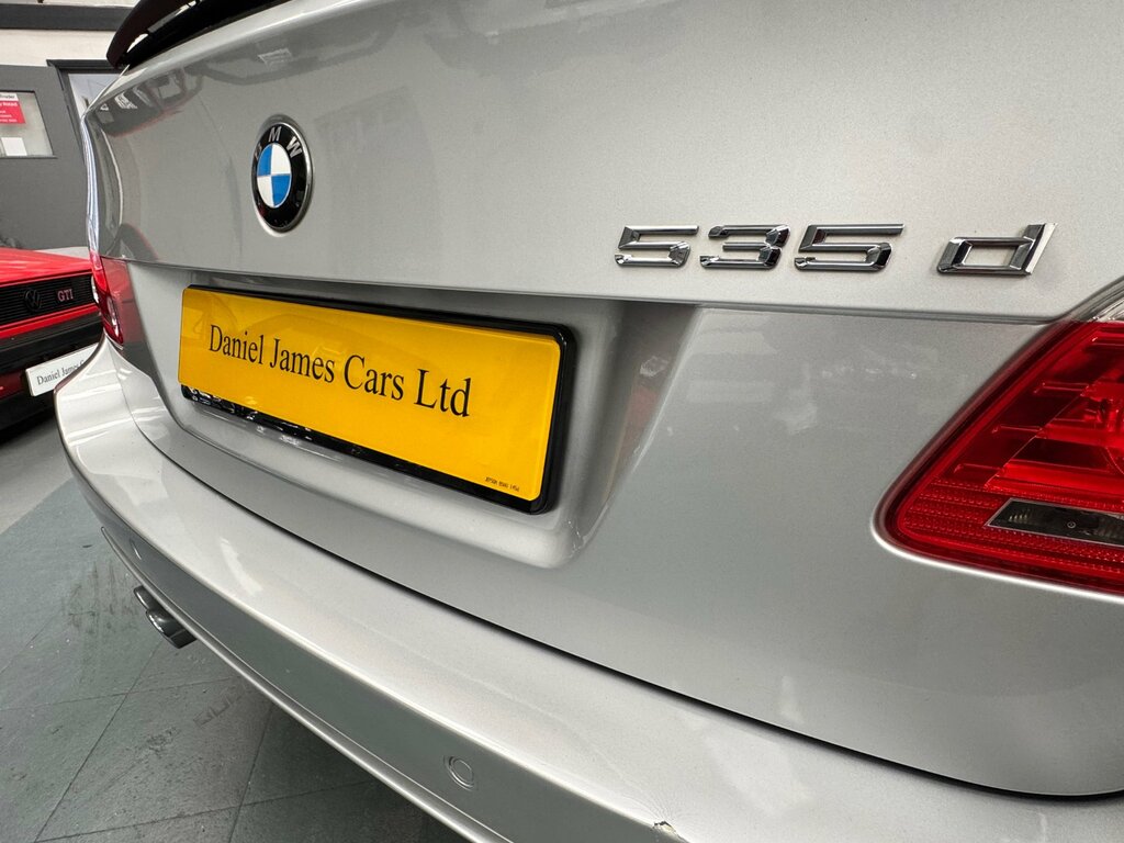BMW 5 Series Saloon 3.0 530I M Sport Steptronic Euro 4 200 Grey #11