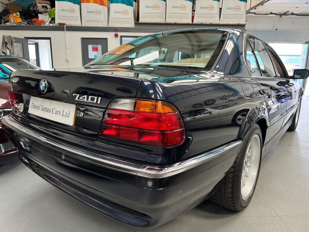 BMW 7 Series 740I V8 Blue #2