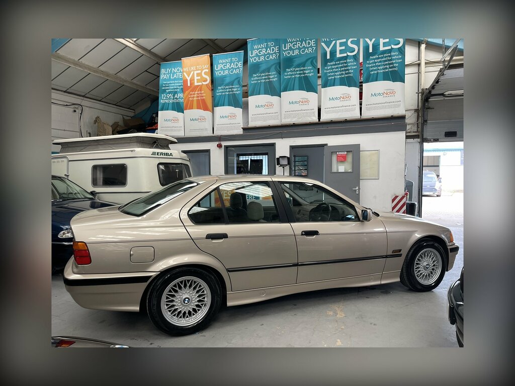 BMW 3 Series 325I Se Beige #5