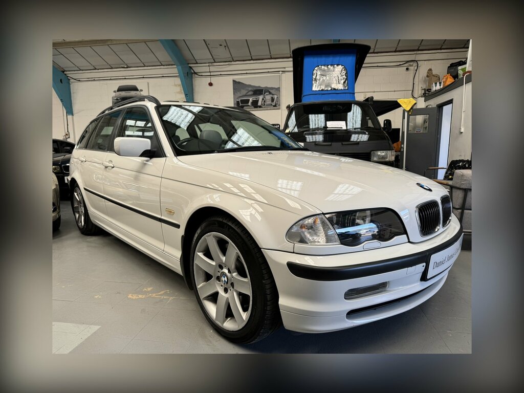 BMW 3 Series 330D Se White