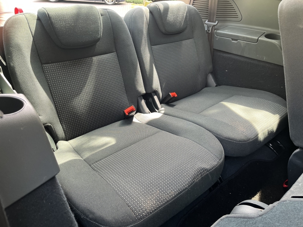 Ford Grand C-Max Mpv Blue #3