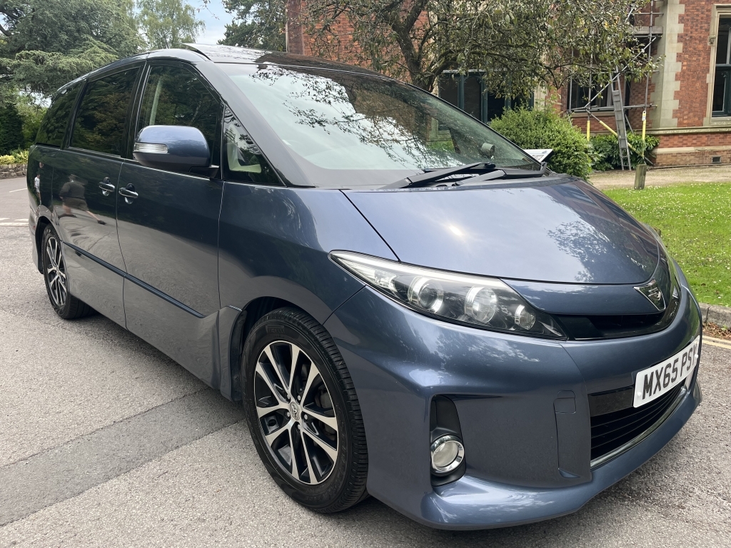 Toyota Estima Mpv Blue