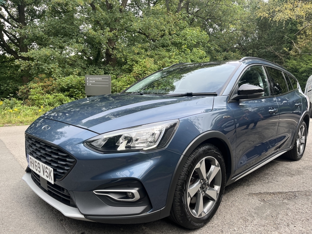 Ford Focus Estate Blue #2