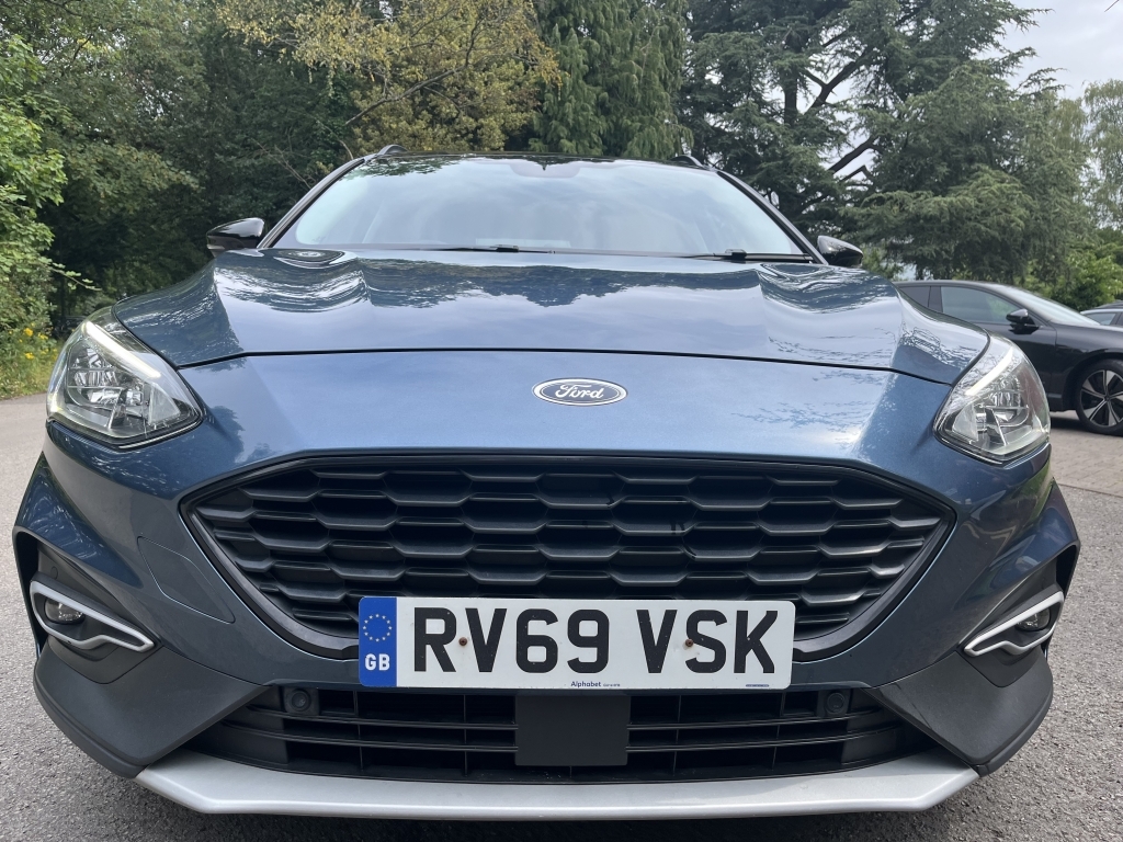 Ford Focus Estate Blue #4