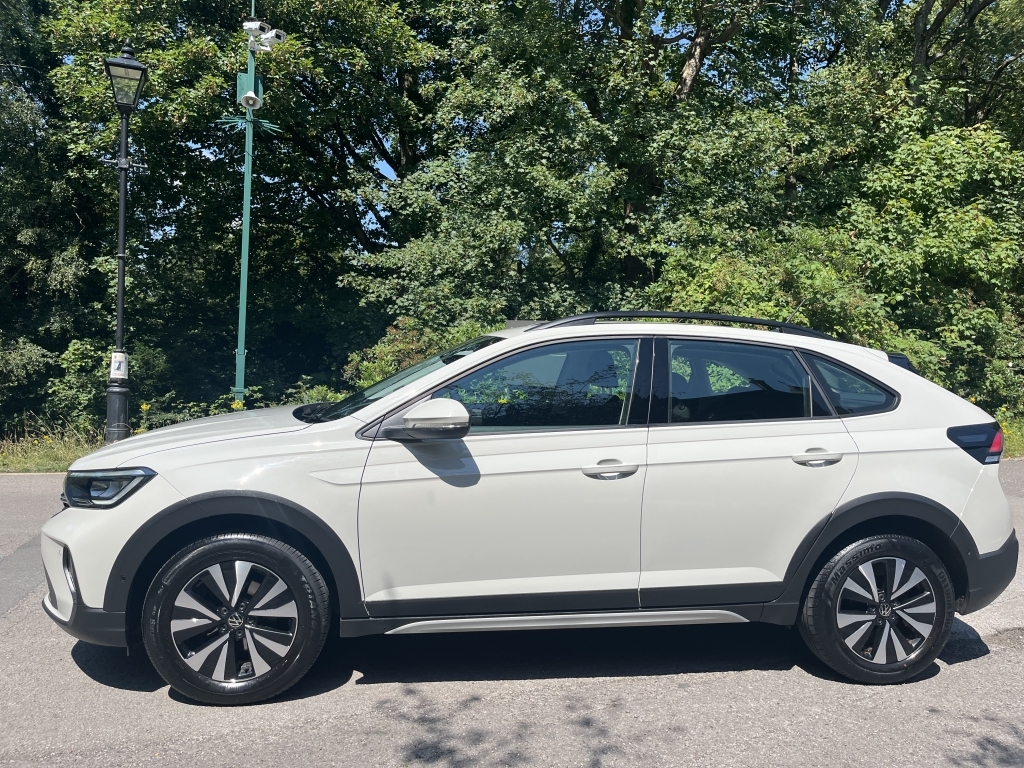 Volkswagen Taigo Hatchback Grey #3