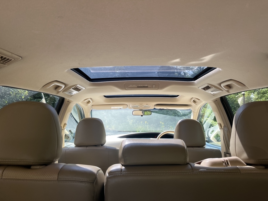 Toyota Estima E-four Grey #28