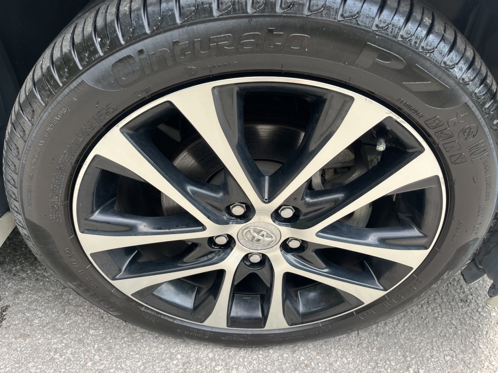 Toyota Estima Mpv E- Four Hybrid 201616 Grey #12
