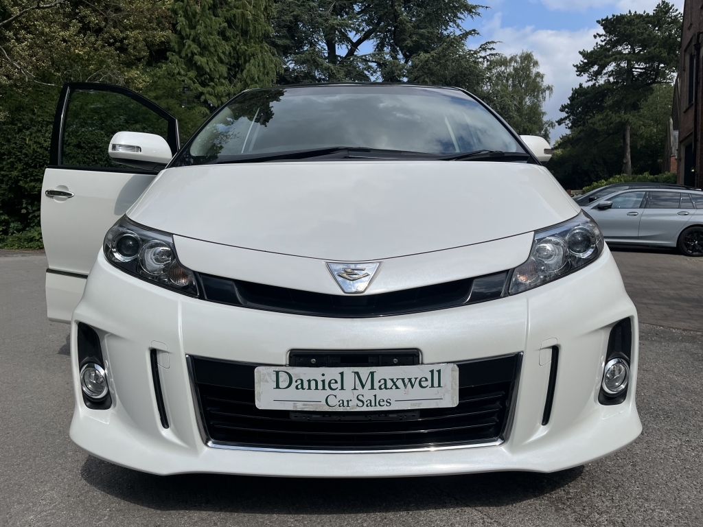 Toyota Estima Mpv E- Four Hybrid 201616 Grey #9