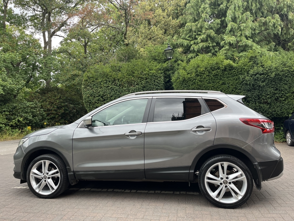 Nissan Qashqai Hatchback DW19EXO Grey #5