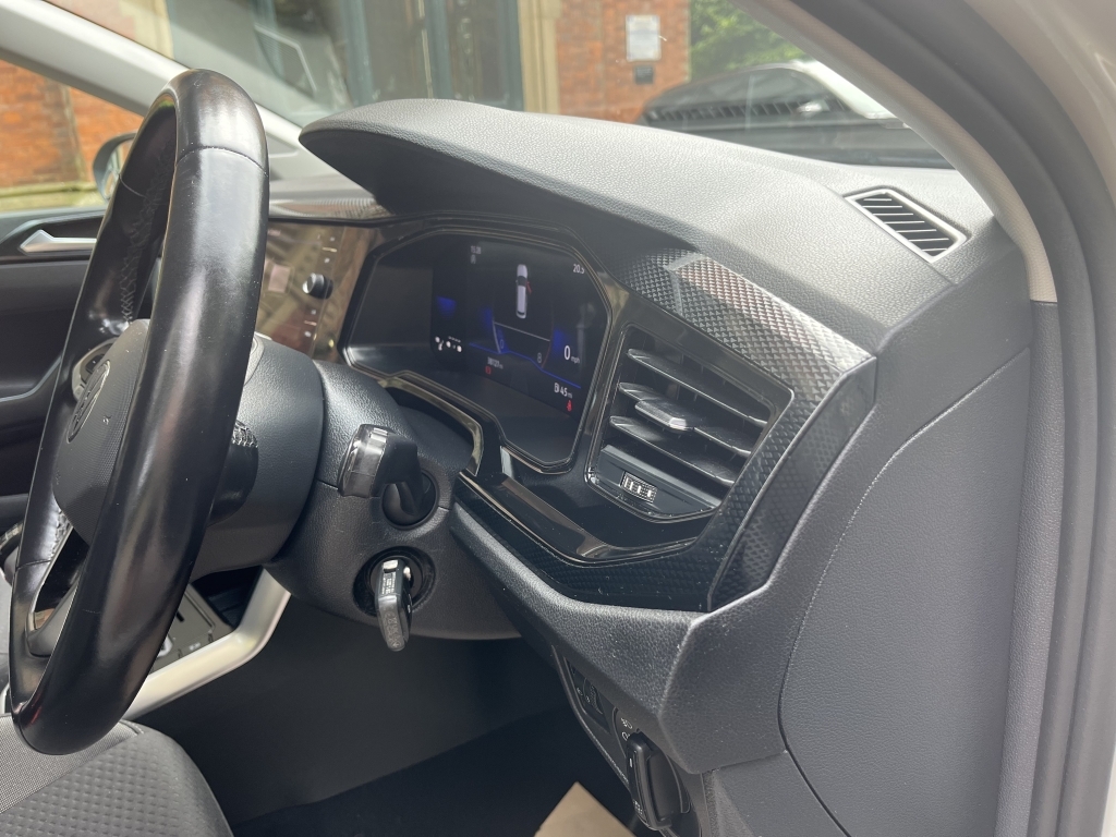 Volkswagen Taigo Suv Black #23
