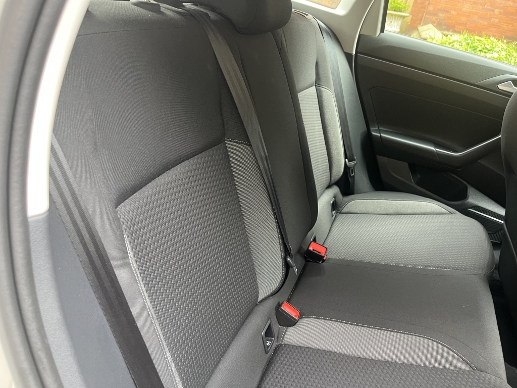 Volkswagen Taigo Suv Black #30