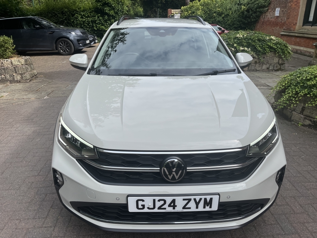 Volkswagen Taigo Hatchback Grey #4