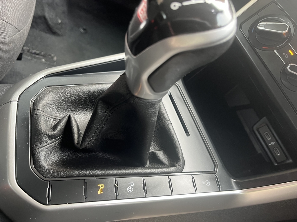 Volkswagen Taigo Suv Black #22