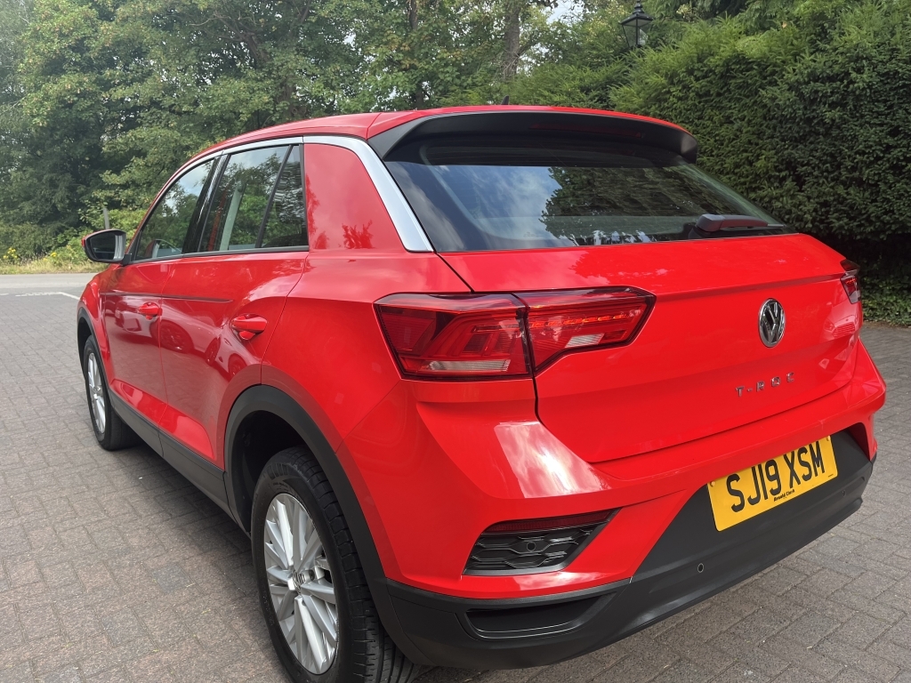 Volkswagen T-Roc Hatchback SJ19XSM Red #6