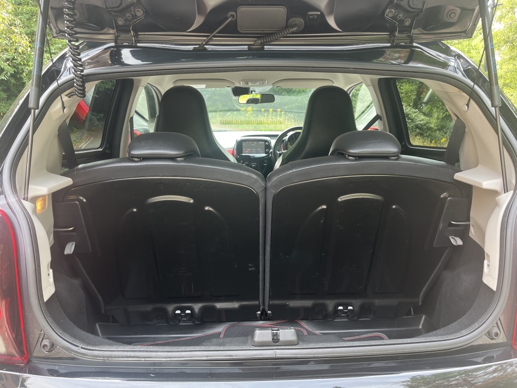 Peugeot 108  Black #30