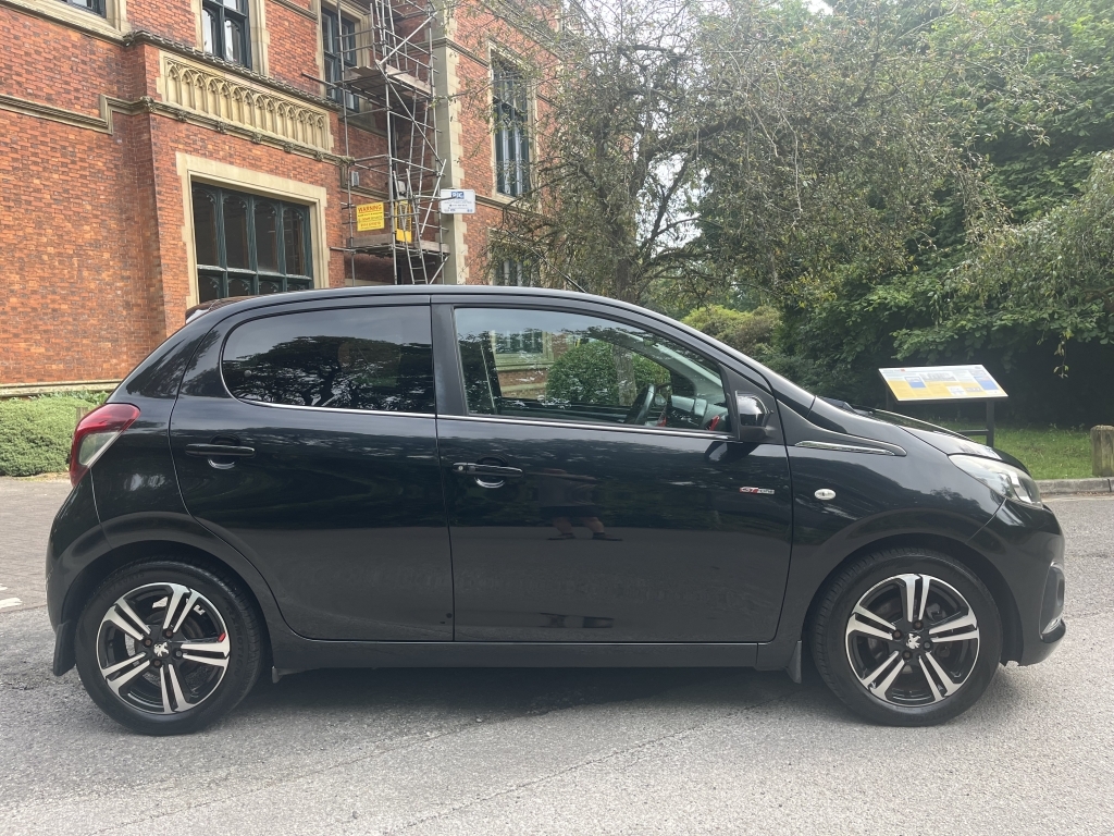 Peugeot 108  Black #7