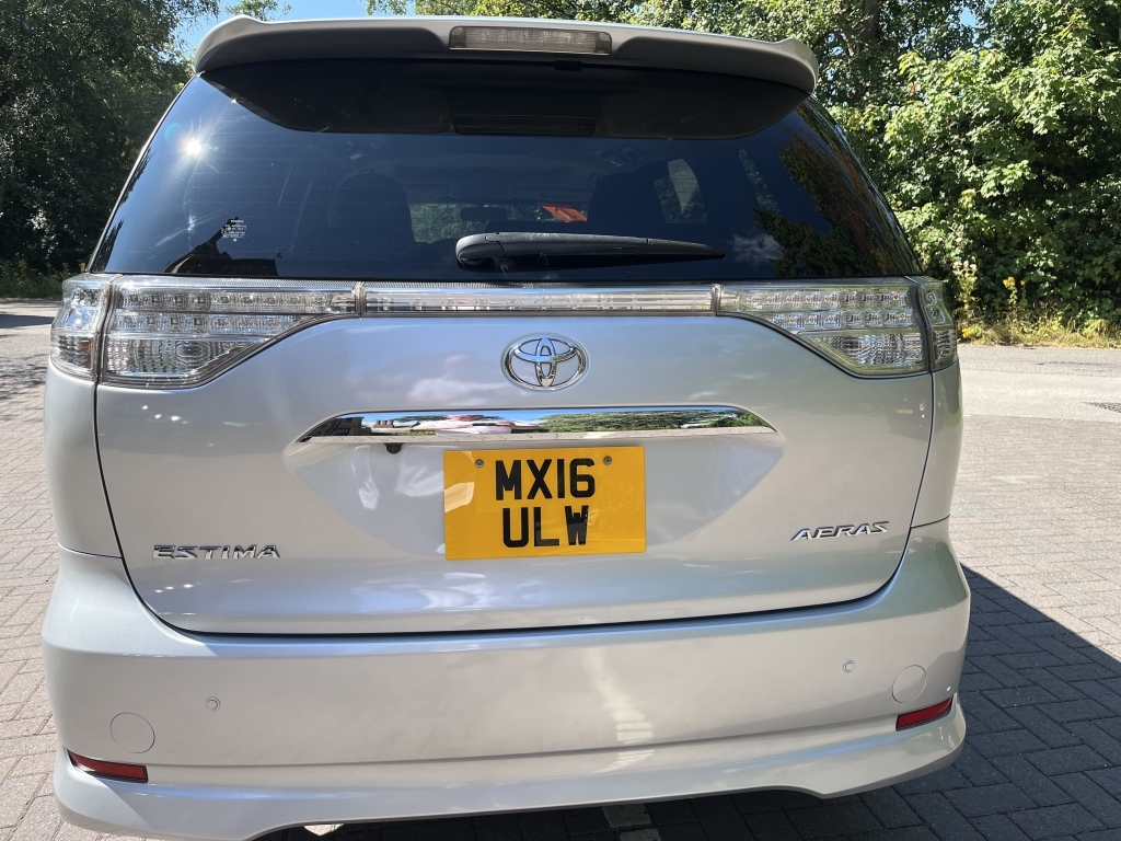 Toyota Estima Mpv Silver #6