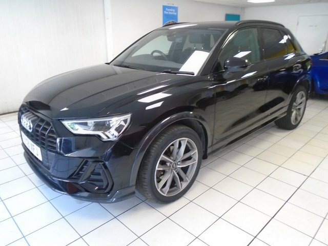 Audi Q3 1.5 Tfsi Cod 35 Black Edition Suv S Tro Black #2