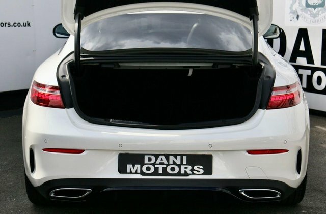Mercedes-Benz E Class Mercedes-benz Estate E220d Sport 9G-tro Black #29