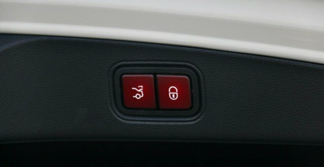 Mercedes-Benz E Class Mercedes-benz Estate E220d Sport 9G-tro Black #25