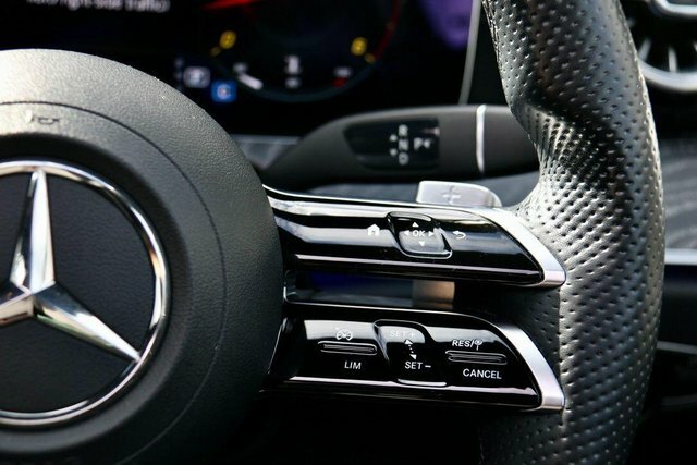 Mercedes-Benz E Class Mercedes-benz Estate E220d Sport 9G-tro Black #18