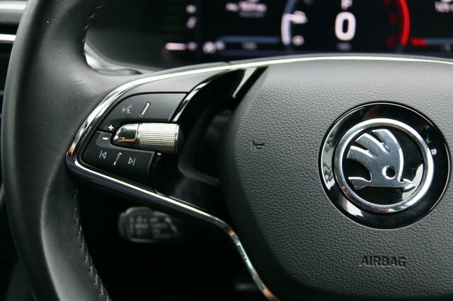 Skoda Superb Automatic Grey #15