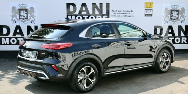 Kia Xceed Suv Black #3