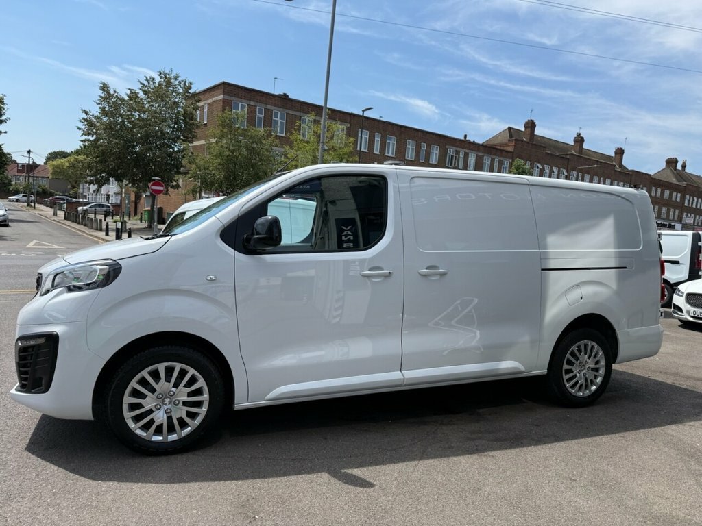 Peugeot Expert 2L Asphalt Premium 6Dr White #3