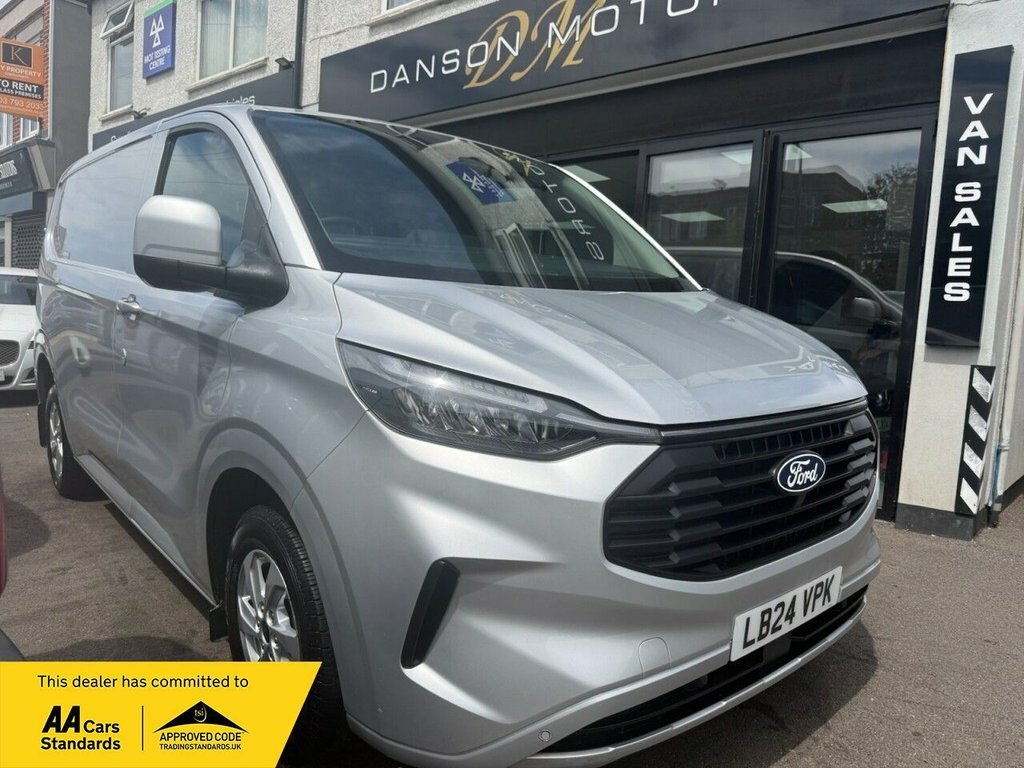 Ford Transit Custom 2L Limited LB24VPK Silver