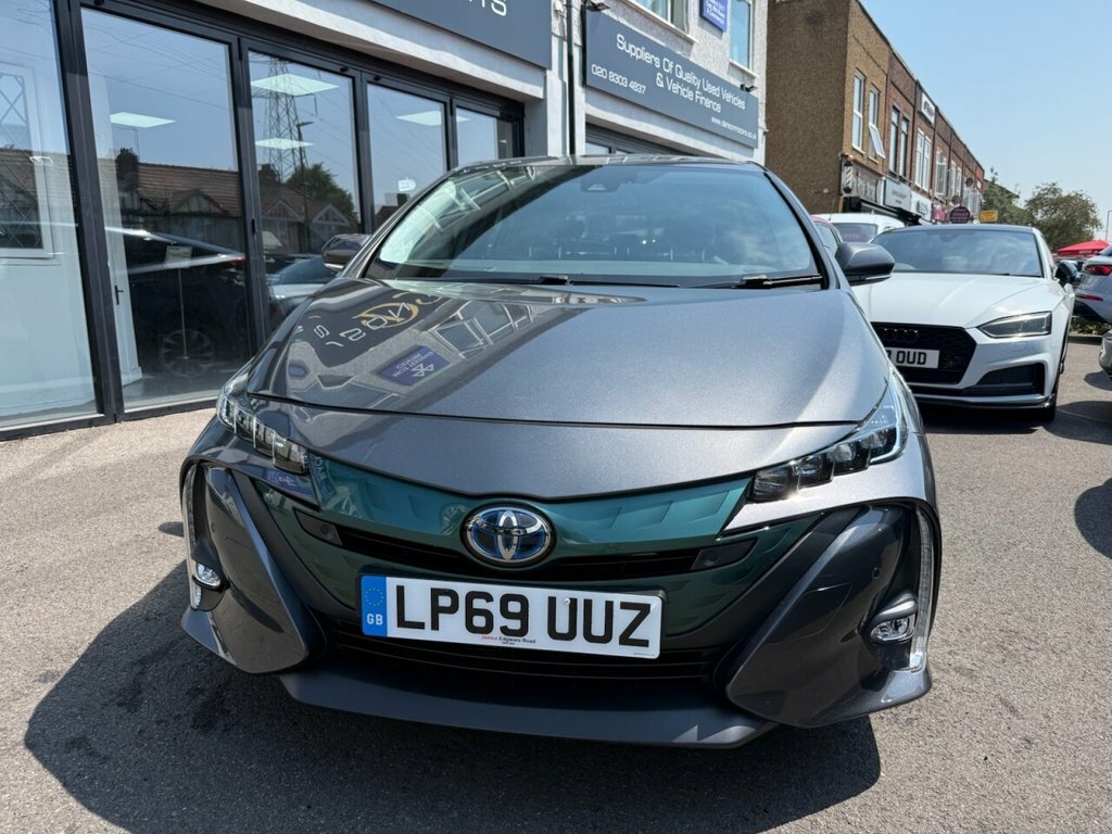 Toyota Prius 1.8L Excel Grey #4