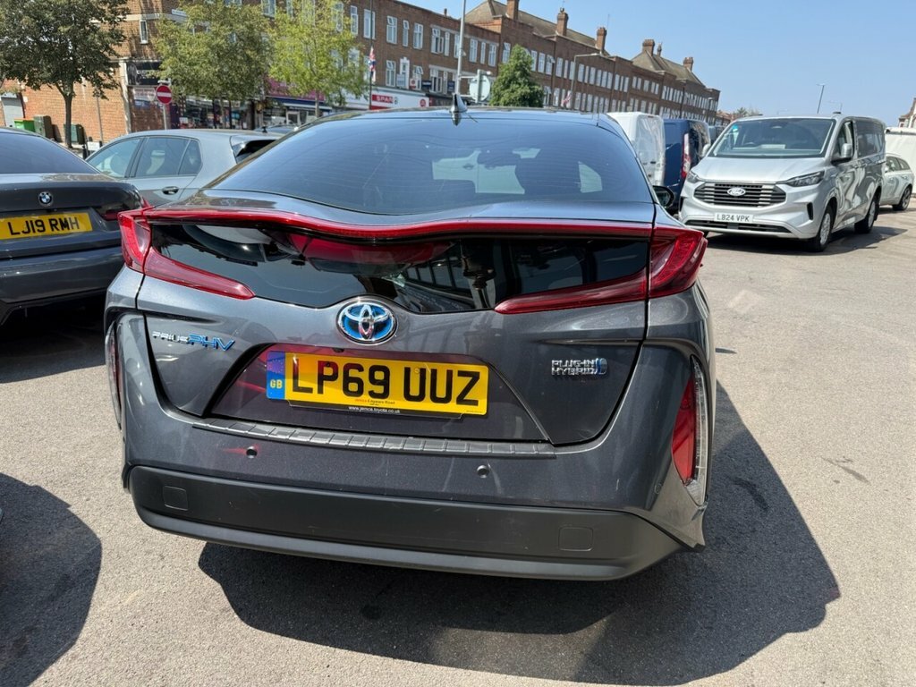 Toyota Prius 1.8L Excel Grey #6