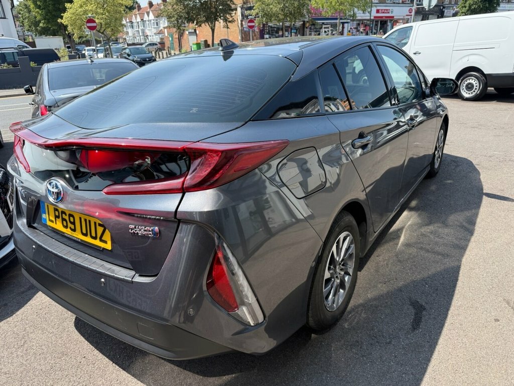 Toyota Prius 1.8L Excel Grey #5
