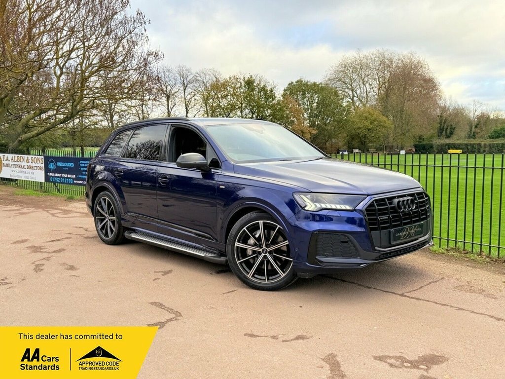 Audi Q7 3L Black Edition Blue