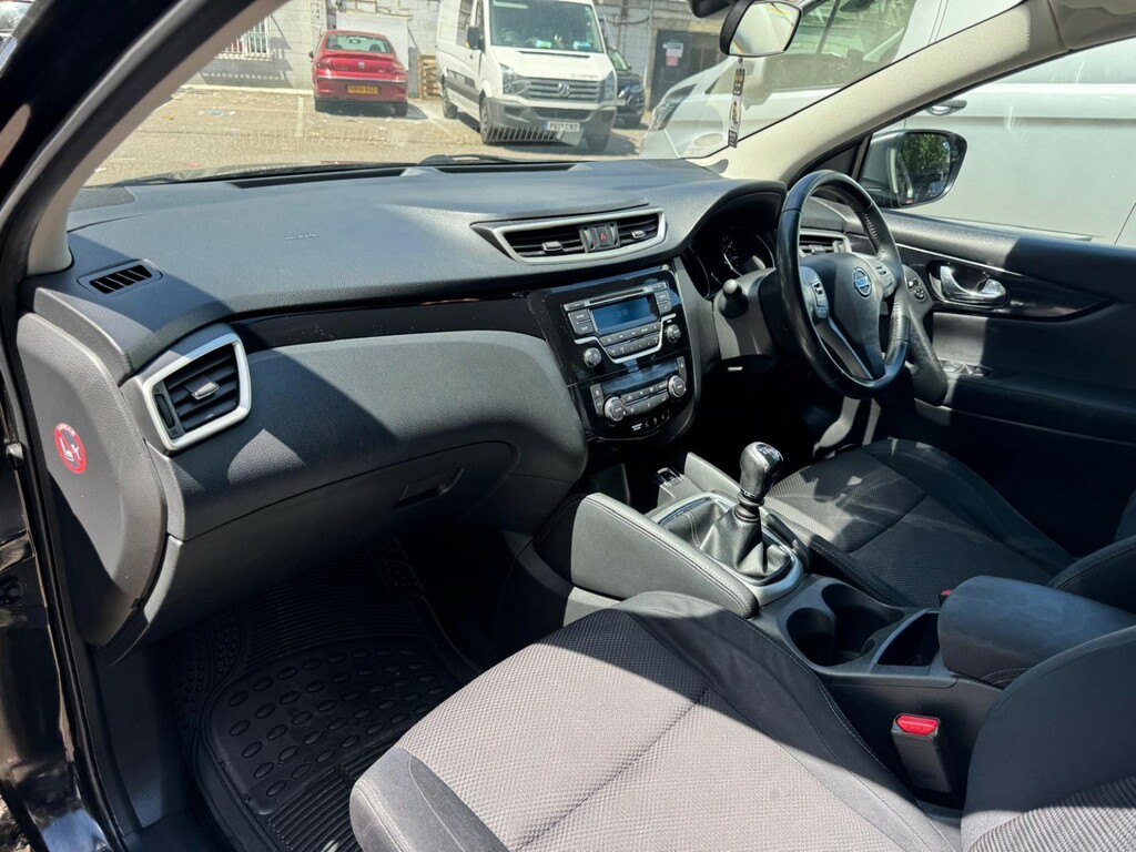 Nissan Qashqai Suv 1.2 Dig-t Acenta 201515 Black #3