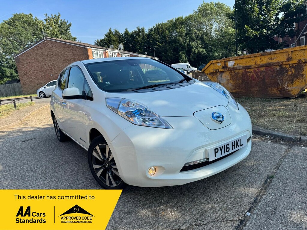 Nissan Leaf Hatchback 30Kwh Tekna 201616