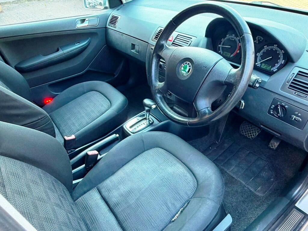 Skoda Fabia 1.4 16V Elegance Beige #8