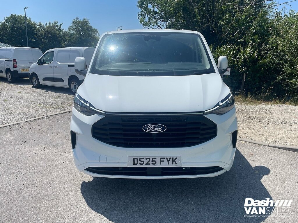 Ford Transit Custom 320 Limited DS25FYK White #2