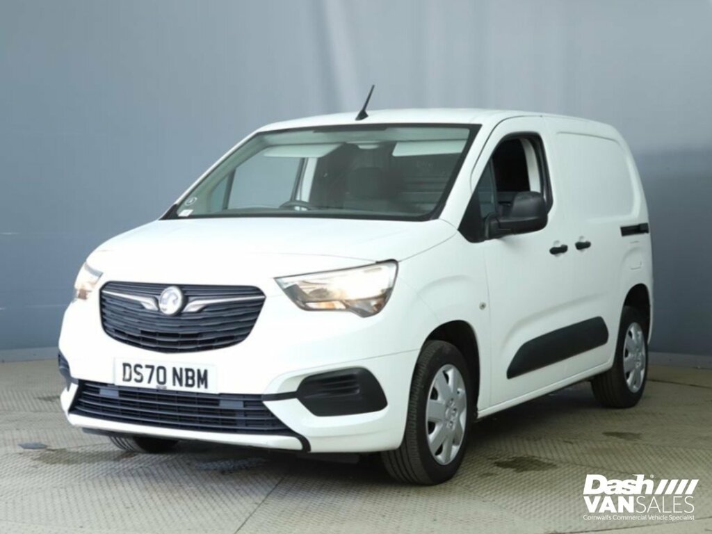 Vauxhall Combo Turbo D 2300 Sportive White #5