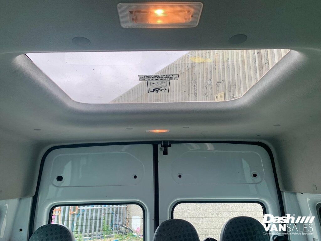 Ford Transit Custom Custom 2.2 Tdci 125Ps Low Roof Trend Van Silver #9