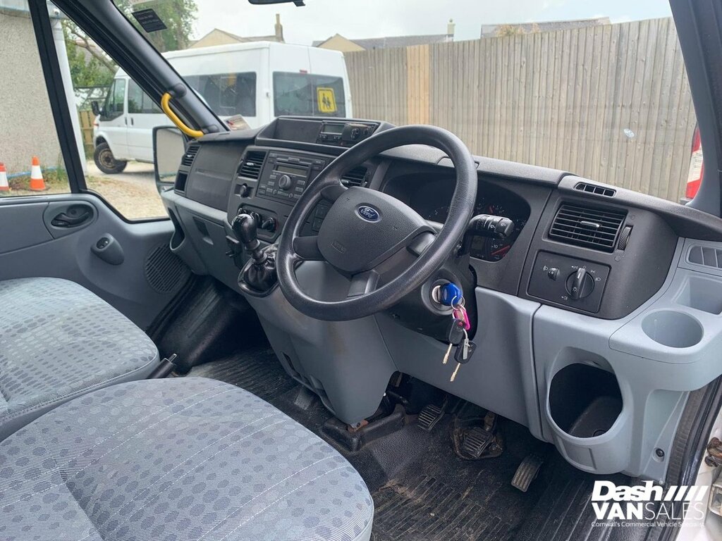 Ford Transit Custom Custom 2.2 Tdci 125Ps Low Roof Trend Van Silver #21