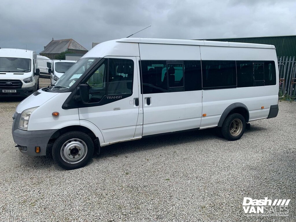 Ford Transit Custom Custom 2.2 Tdci 125Ps Low Roof Trend Van Silver #2