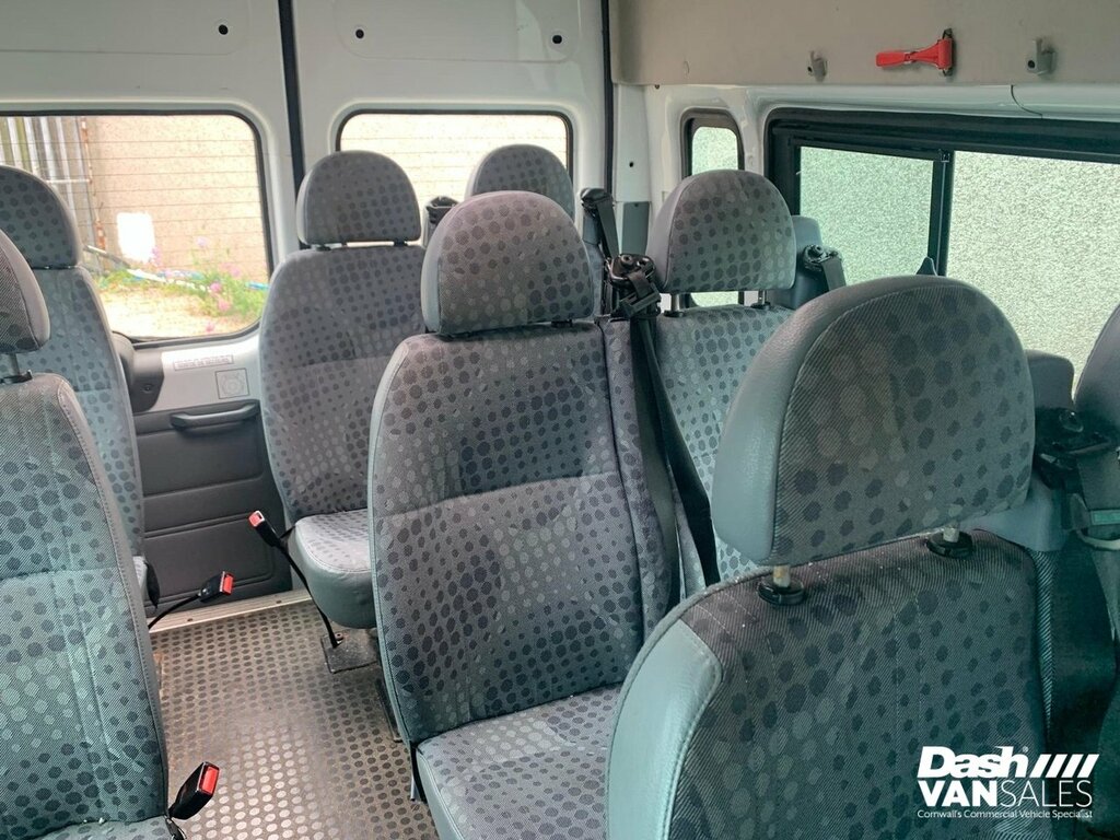 Ford Transit Custom Custom 2.2 Tdci 125Ps Low Roof Trend Van Silver #14