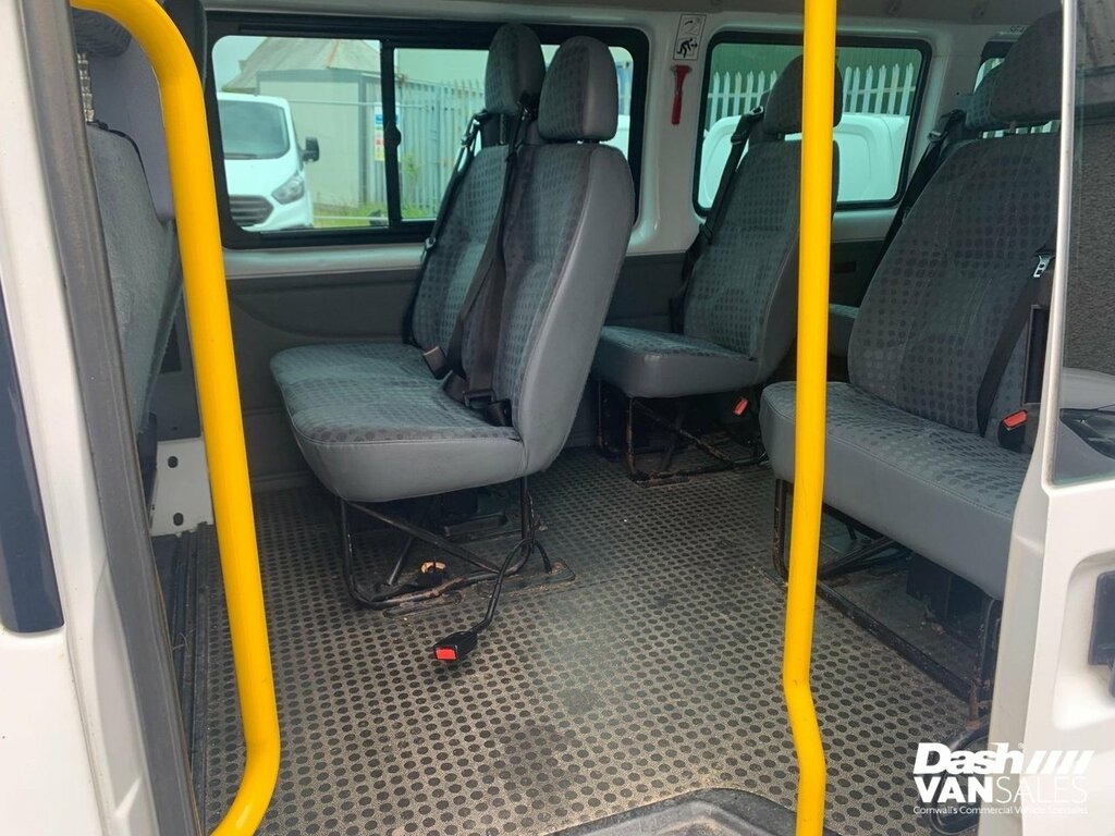 Ford Transit Custom Custom 2.2 Tdci 125Ps Low Roof Trend Van Silver #19