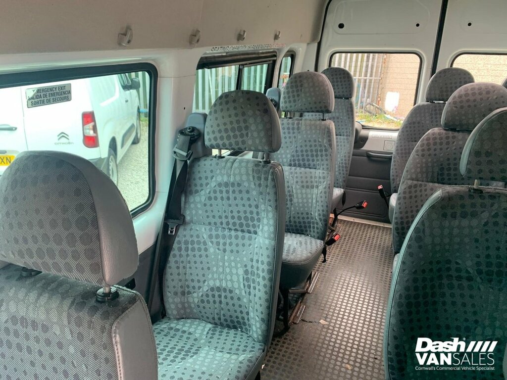 Ford Transit Custom Custom 2.2 Tdci 125Ps Low Roof Trend Van Silver #15