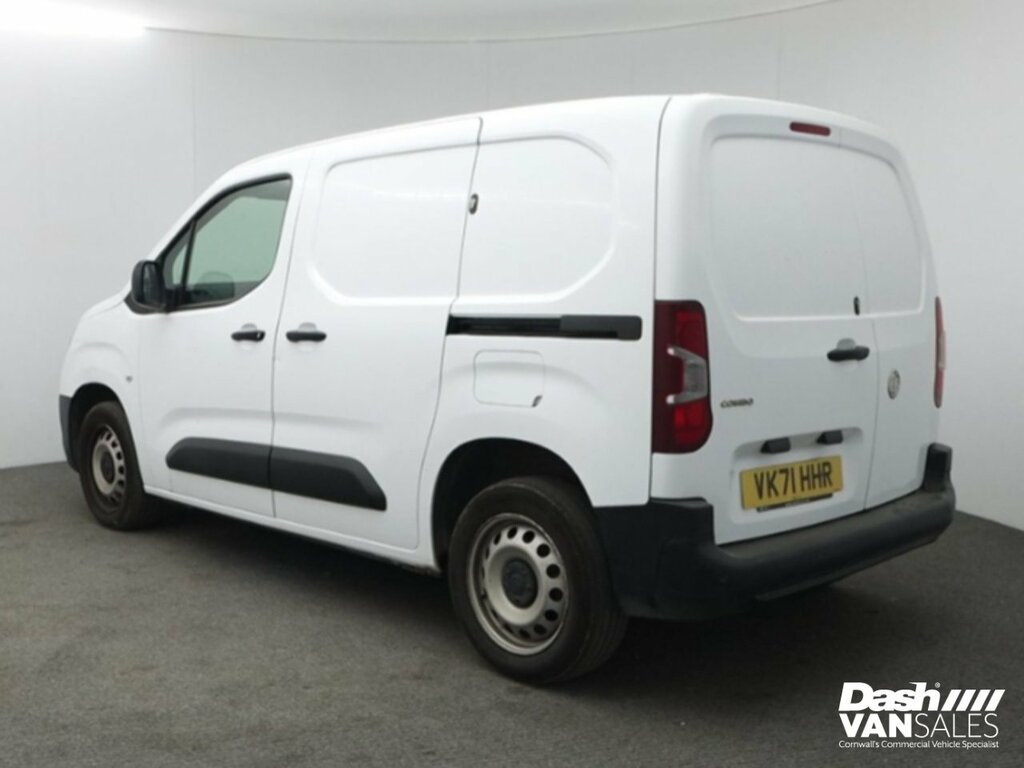 Vauxhall Combo Turbo D 2300 Edition White #2