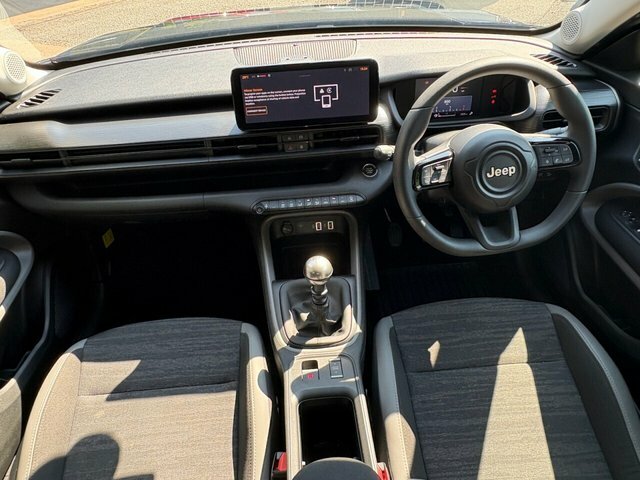Jeep Avenger 2025 1.2 Longitude Suv Euro 6 S DA25FLR Black #4