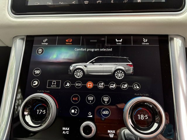 Land Rover Range Rover Sport Automatic Black #31