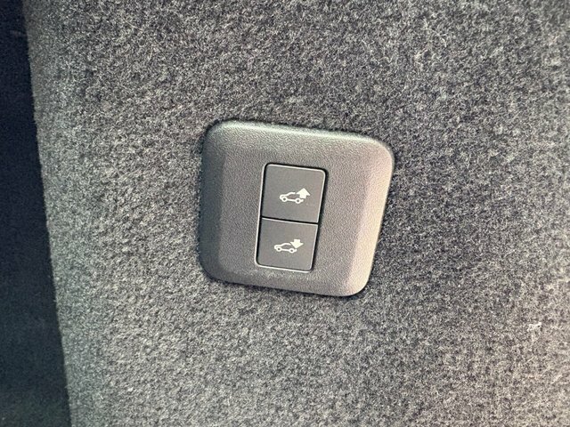 Land Rover Range Rover Sport Automatic Black #52